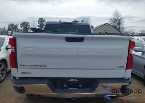 2022 Chevrolet Silverado 1500 Ltd 4Wd Standard Bed Ltz z USA, uszkodzony, nr VIN 3GCUYGET2NG211421